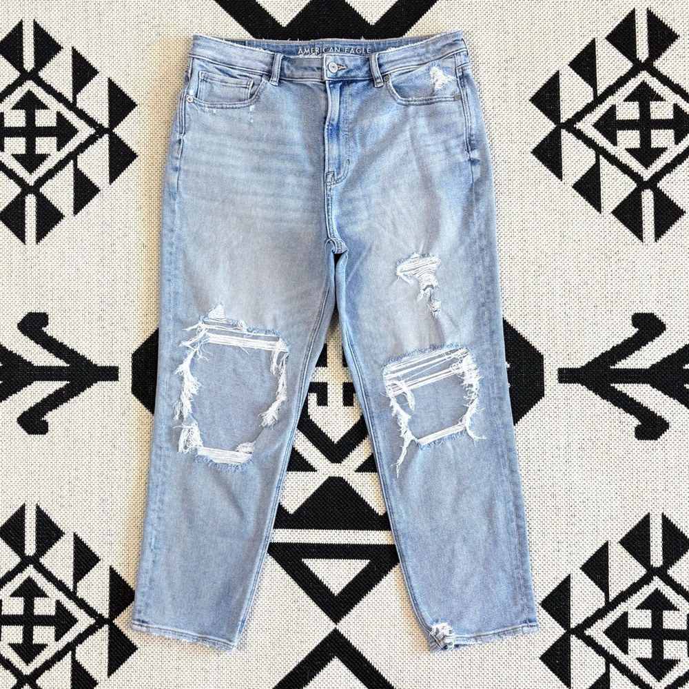American Eagle Stretch Ripped High Rise Mom Jean in Emotional Blue Size 12 - Picture 5 of 14